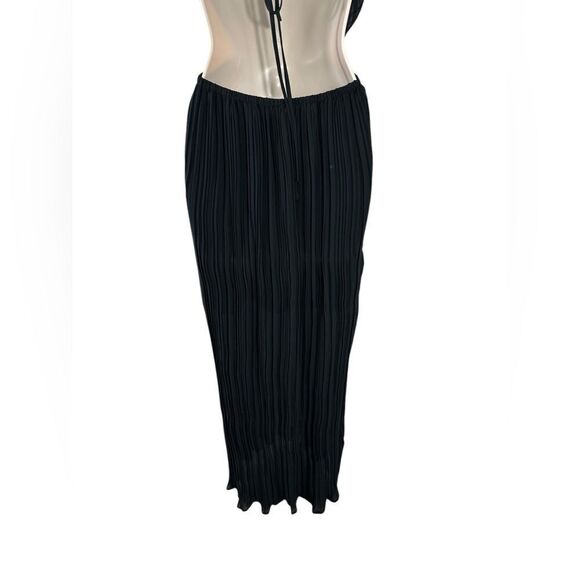BCBGeneration Black Pleated Open Back Side Slit Maxi Dress - Picture 8 of 13